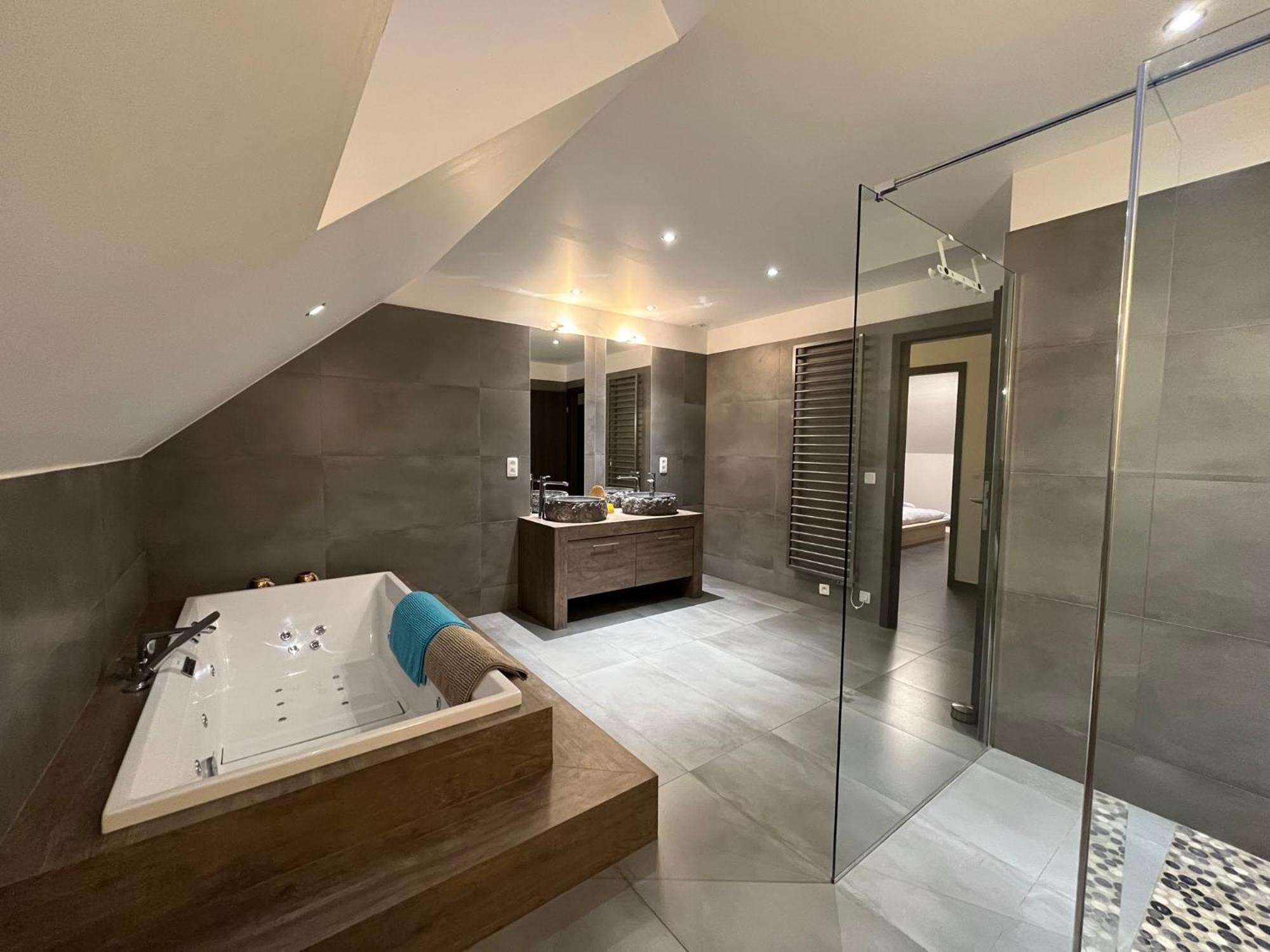 Loft de prestige au pied du circuit Apartment Francorchamps Exterior foto